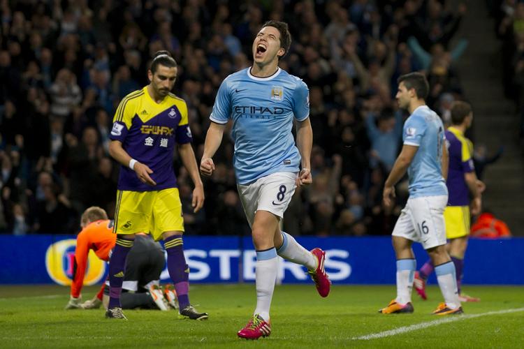 3-0. To af Manchester Citys mål blev scoret af Samir Nasri. 