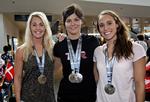 MEDALJEBUD. Efter VM på langbane i Barcelona i sommer vendte Jeanette Ottesen, Lotte Friis og Rikke Møller Pedersen hjem med tilsammen fire medaljer. 