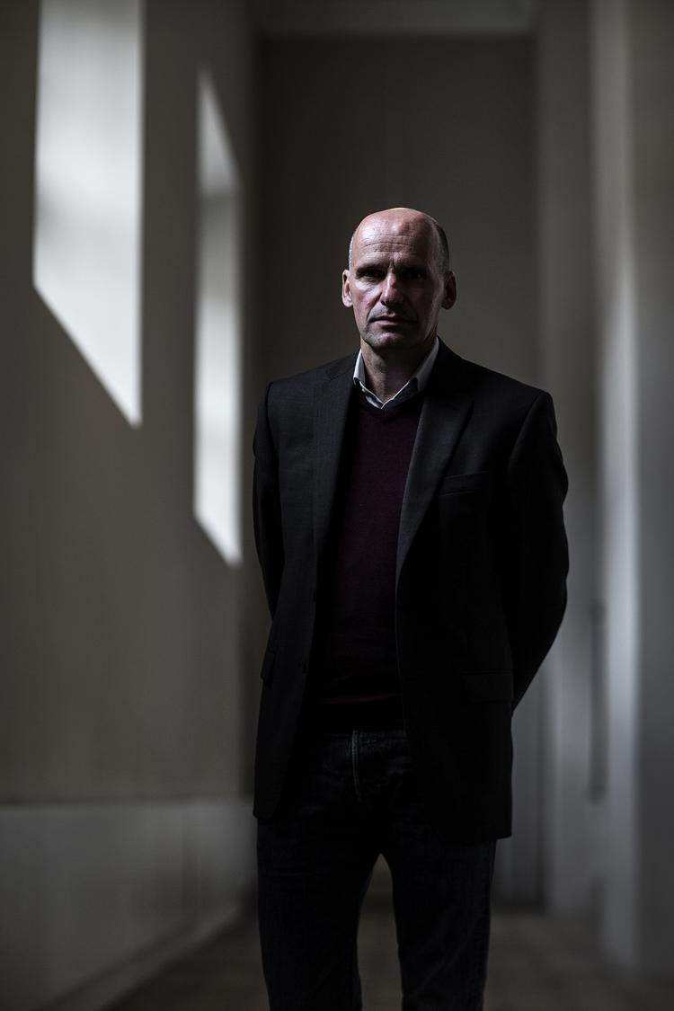 Øjenvidne. Geir Lippestad beskriver i sin bog de enorme følelser af skyld, jobbet som advokat for Anders Breivik efterlod ham med. 