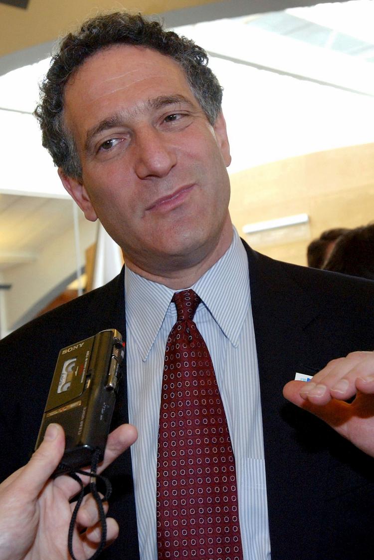 Censur. Daniel Doctoroff, som pressefrihedsforkæmpere nu kritiserer, er præsident for virksomheden og nyhedstjenesten Bloomberg samt tidligere viceborgmester for New York. 