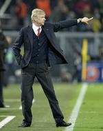 Pres. Arsenal og Arsene Wenger skal i ilden fem gange, inden der epilles tre kampe på seks dage i kule- og nytårsdagene. 