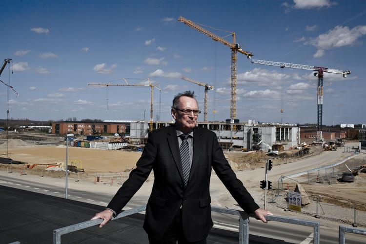 Socialdemokraten Bent Hansen får  endnu en periode som formand for Danske Regioner. 