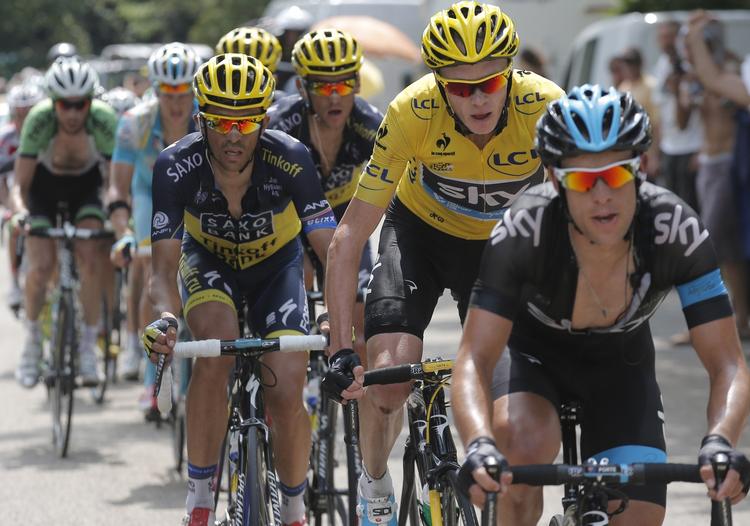 Superhjælper. Trods rollen som trækdyr for Froome, var Porte (forrest) i stnd til at køre sig til en 19.-plads i Tour de France. 