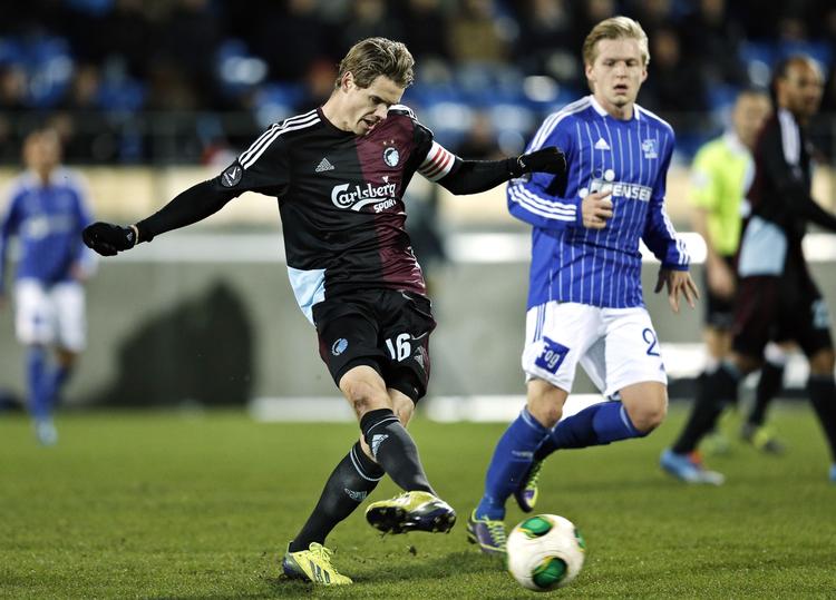 MÅLSCORER. Med et mål på straffespark fik Thomas Kristensen (tv.) udlignet mod Lyngby. 