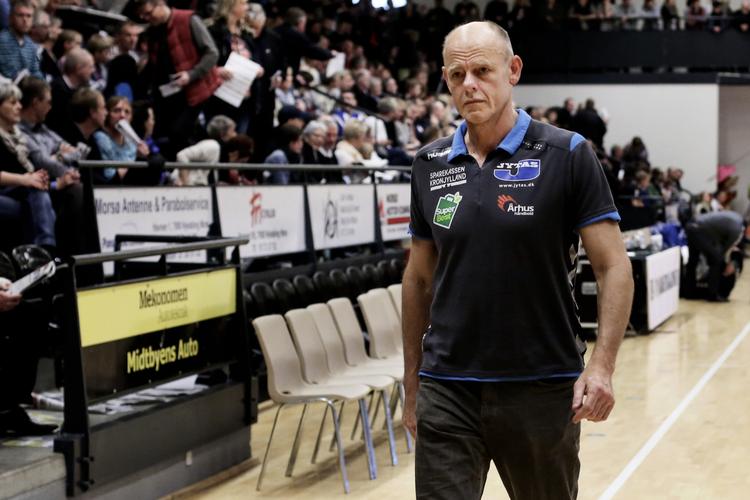 Målløs. Erik Veje Rasmussen har aldrig oplevet noget lignende i sine 35 år i tophåndbold. 