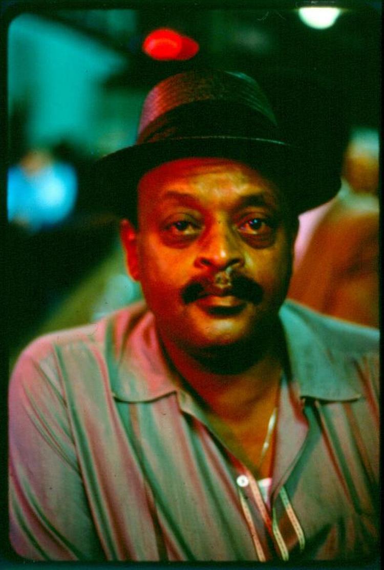 Webster. Den amerikanske saxofonist er sammen med Dexter Gordon hovedperson i DR's dokumentarserie om 60'ernes jazzmiljø i København. 