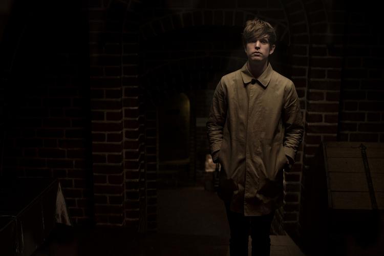 Mørkt. Den unge brite James Blake blev hvermandseje i Danmark for tre år siden, da hans cover af Feists 'Limit to Your Love' blev gjort til P3's uundgåelige. 
