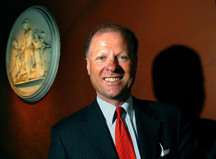 Kultur. Kammerherre, hofjægermester og juletræsproducent Bernt Johan Collet er kommet i modvind. 