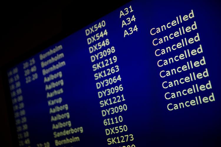 Storm. Alle fly blev aflyst i Københavns Lufthavn i går - forsat aflysninger i dag. 