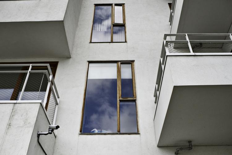 OPBREMSNING. Priserne på ejerlejligheder er steget med 15 procent i København i år. Nu sætter flere deres lejligheder til salg, og det kan sandsynligvis bremse prisstigningerne, mener økonomerne. 