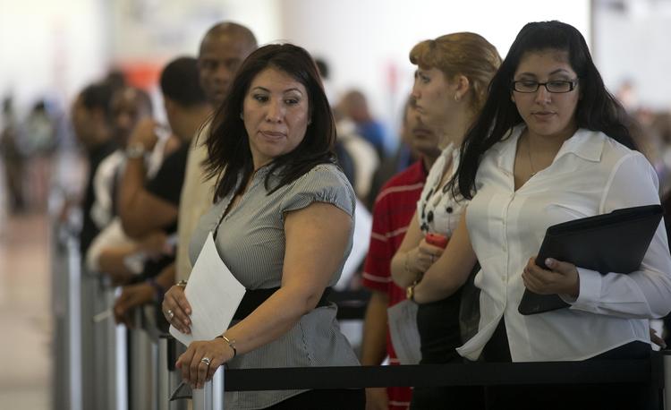 jobskabelse. I november blev der skabt 203.000 nye job i USA uden for landbruget. Det er overraskede mange. 