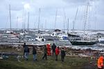 Kaos. Havnen i Gilleleje er helt oversvømmet og flere både er ødelagt. 