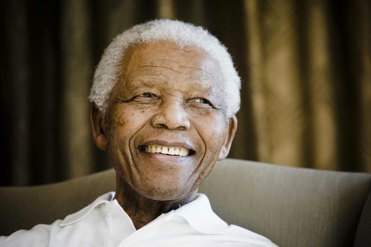 mindes. Inden Nelson Mandela stedes til hvile i sin hjemby Qunu, skal han lille lit de parade i regeringsbyen Pretoria. 
