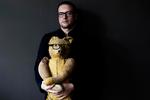 børnevært. Shane Brox har en norsk mor og en dansk far, men er selv født i Canada. 