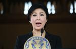 Oprørstrang. Thailands upopulære premiermnister, Yingluck Shinawatra, forsøger at redde sin magtposition. 