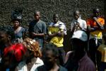 Pårørende til en dræbt 23-årig sørger i Bangui i Den Centralafrikanske Republik, der er ramt af vold og kaos. 