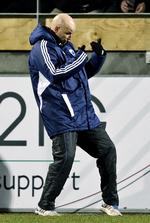 strukturelt. FCK's cheftræner, Ståle Solbakken, roser samarbejdet mellem ham og sportsdirektøren i klubben. 