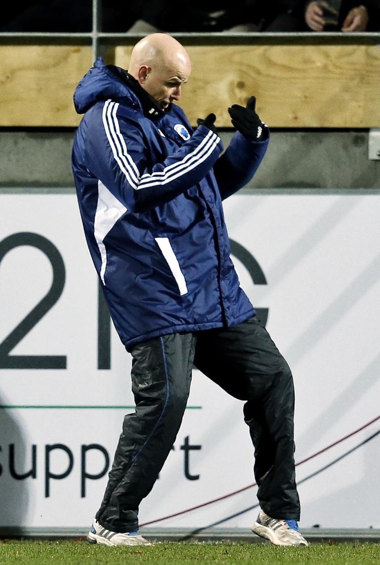 strukturelt. FCK's cheftræner, Ståle Solbakken, roser samarbejdet mellem ham og sportsdirektøren i klubben. 