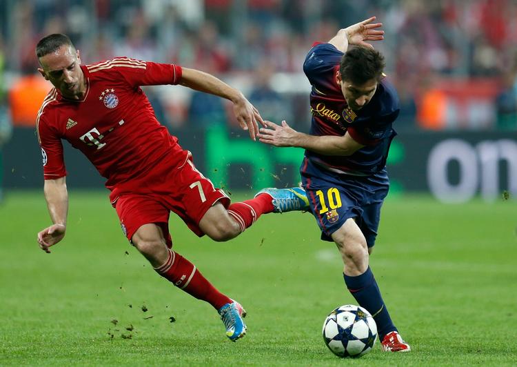 Kandidater. Ribery (tv) har allerede fået prisen som mest værdifulde spilelr i sidste sæsons Champions League, hvor han var med til at sende FC Barcelona og Lionel Messi ud, inden han med Bayern strøg helt til tops. 
