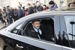 Rokade. Dan Jørgensen (S) ankommer til Amalienborg. 