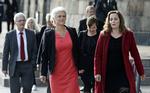 Magt. Transportminister Pia Olsen Dyhr (SF) er nu en helt klar nummer to i SF's hierarki. Og det kan føre til stridigheder internt i regeringen. 