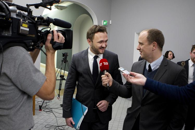 Vrede. Dan Jørgensen afviser at have kendskab til, at der er udbredt utilfredshed over, at han er blevet udnævnt til minister fremfor eksempelvis partiets politiske ordfører Magnus Heunicke. 