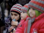 Flygtet. Mere end 1.000 dages blodudgydelser i Syrien har ødelagt klasseværelser, gjort det for farligt at gå vejen til skolen og fået familier til at flygte. Det betyder, at næsten tre millioner børn er blevet tvunget til at stoppe i skole, viser en ny rapport fra Unicef. Børnene på billedet er flygtninge i Jordan. 