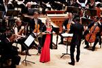 solist. Norske Lina Johnson sang som sopransolist sammen med Århus Symfoniorkester. 