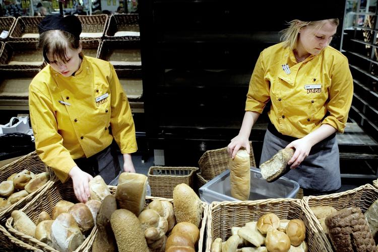 Allergi. Bagerafdelinger er 'no go' for glutenintolerante. Men nye brødblandinger gør det nemmere at lave brødet selv uden gluten. 