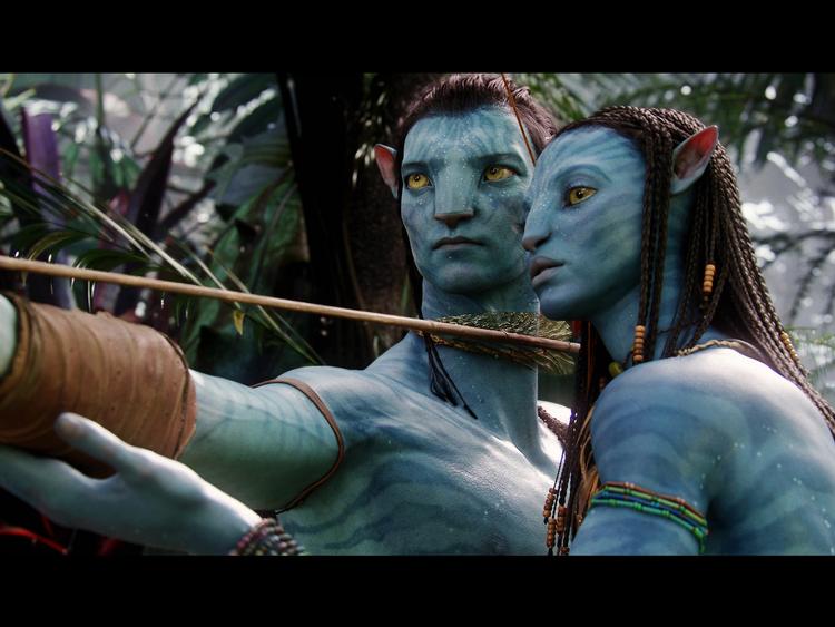 Film. De langlemmede, blå fremtidsmennesker vender tilbage i tre nye film fra James Cameron. 