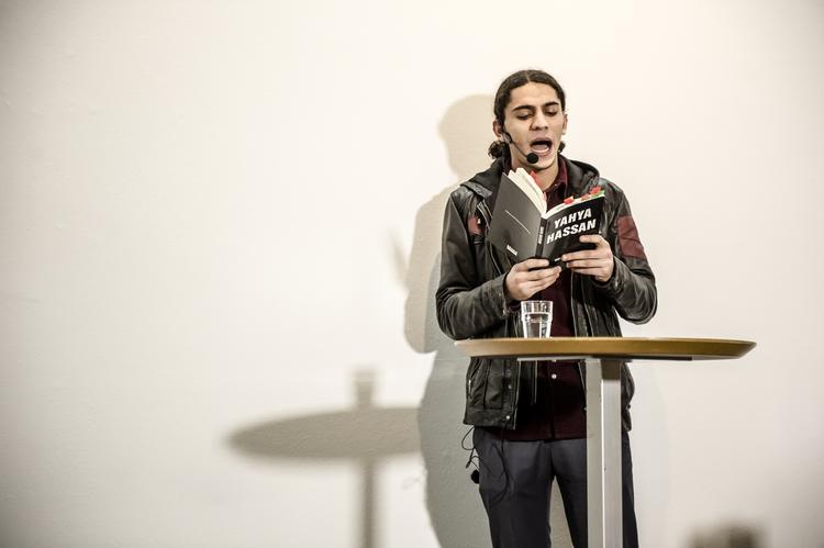 Øjenåbner. Den unge forfatter Yahya Hassan har åbnet en ny verden for mange danskere. 