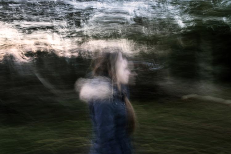 Lovgivning. I Danmark skal børn over 12 år, der er blevet seksuelt misbrugt, vidne i retten. 