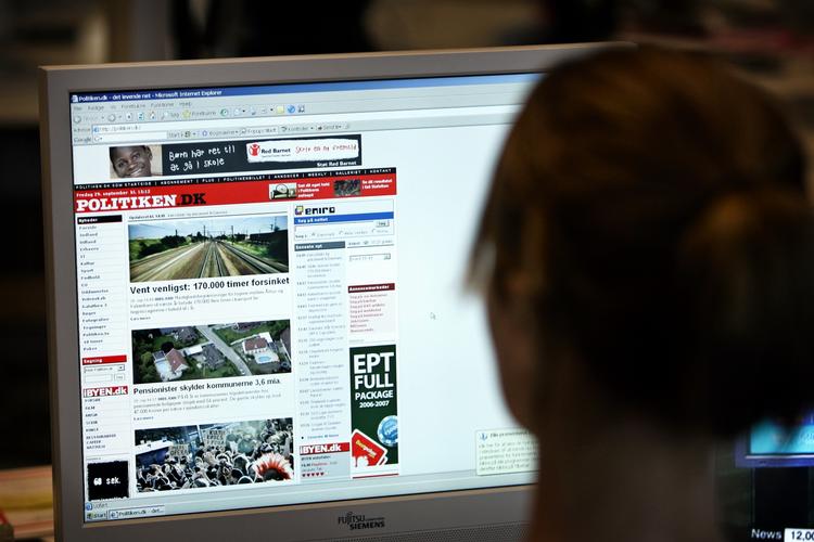 Kritik. Flere beskylder DR's licensbetalte journalistik for at underminere avisernes ambitioner om brugerbetaling på nettet. 