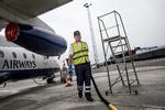 ilt. Aarhus Lufthavn får tilført millioner i et midlertidigt kunstigt åndedræt, indtil en generalforsamling i foråret skal afklare fremtiden. 