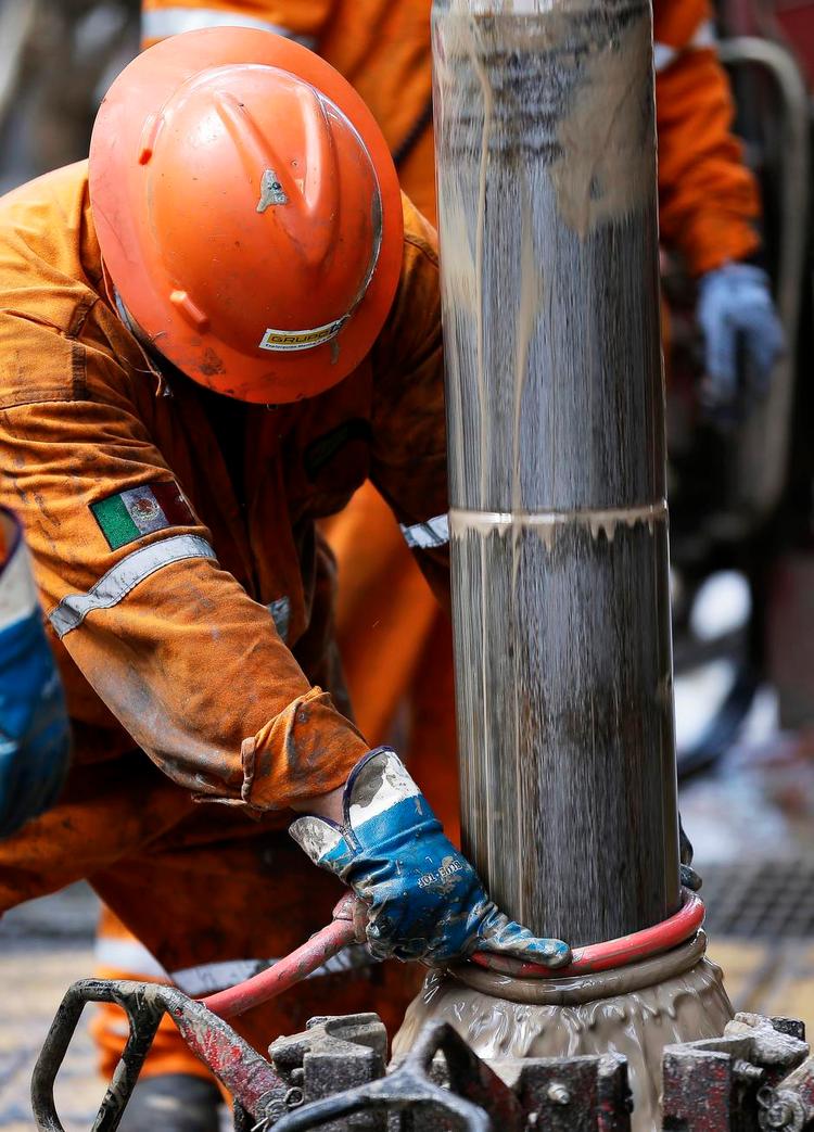 Tempo. Privatiseringen af Mexicos energisektor skal øge produktionen og dermed også statens indtægter. 