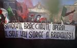 vrede. Skat fylder meget af den globale dagsorden. I går gik nogle tusinde italienere på gaden i Rom i protest mod nye spareplaner, som blandt andet indebærer nye skatteforhøjelser. 