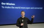 UDSALG. Facebook-grundlæggeren Mark Zuckerberg sælger 70 millioner Facebook-aktier for at udvikle det sociale medie og betale et større, privat skattesmæk. 