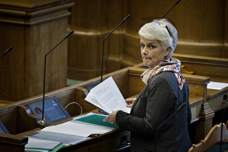 Formandsproblemer. Annette Vilhelmsen, formand for SF, er under forsat kritik i Zornig-sag. 