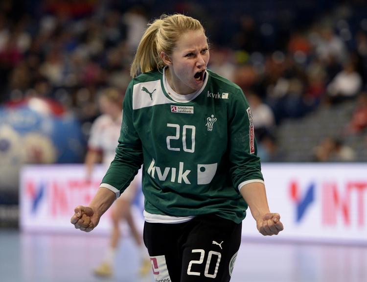 debutant. I en alder af 27 år spillede Rikke Poulsen sin første slutrunde, der gav VM-bronze. 