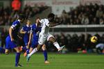 BESEJRET. Swansea mistede point seks minutter før tid, da Everton scorede på et frispark. 