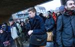 Bombetrussel. Op mod 8.000 passagerer er påvirket af forsinkelserne som følge af en bombetrussel mod Odense Banegård tidligere i dag, som har lammet togtrafikken over hele landet. 