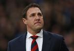 fredet? Cardiff Citys manager Malky Mackay sørgede for at suge atmosfæren godt ind fra de støttende Cardiff-fans efter kampen mod Liverpool, som han troede ville blive hans sidste for klubben. 