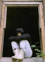 Fanget. I en alder af 25 år er amerikanske Darold Ferguson Jr. som rapperen A$AP Ferg en del af den aktuelle opblomstring af højkvalitetshiphop, der atter sætter fra på gadens benhårde virkelighed. Uden at glemme, at hiphop handler om at rydde bulen for konkurrenter med sine rim. 