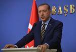 Korruptionsrokade. Tyrkiets premierminister Recep Tayyip Erdogan udskiftede i går ti ministre i den tyrkiske regering. Rokaden var delvist planlagt, delvist en konsekvens af den store korruptionsskandale, der har ramt landet, siger Tyrkiet-ekspert Daniella Kuzmanovic, der forudser, at problemerne for regeringschefen ikke er forbi endnu. 