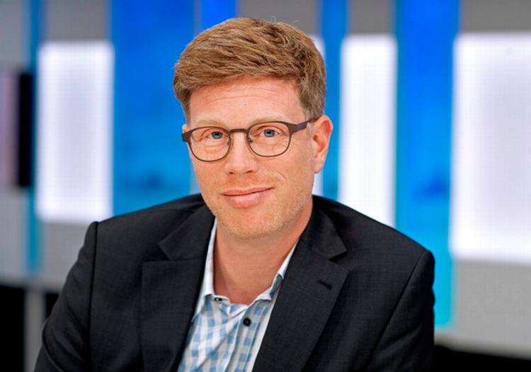 Kongen. Krasnik er ikke overraskende stemt ind som dette års bedste mandlige tv-vært af Politikens læsere. 