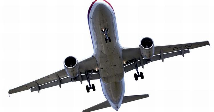 Erstatning. En 11-årig pige, der kom til skade ombord på et Ryanair fly, står nu til at få en stor erstatning 