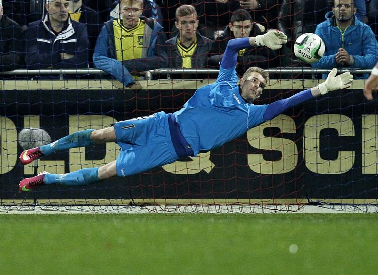 NULLET. 13 gange i 2013 (7 for Esbjerg og 6 for Brøndby) holdt den 24-årige finske målmand Lukas Hradecky nullet i Superligaen. 