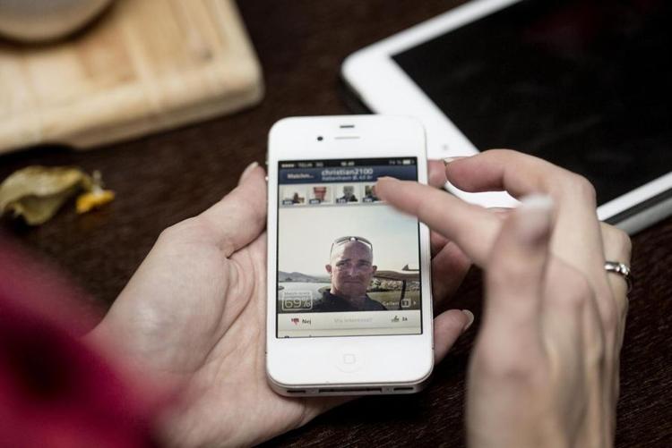 Hverdagshjælp. Apper kan være behjælpelige med mange ting. Lige fra togbilletter til kamerafunktioner. 