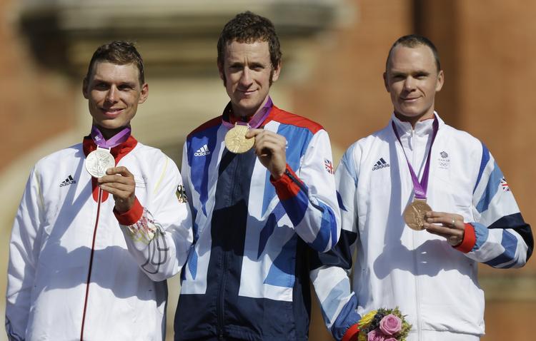 SEJRSVANTE. Mellem sejrene i Tour de France i 2012 og 2013 har Bradley Wiggins (i midten) og Chris Froome (th.) også vundet OL-medaljer i enkeltstart, hvor Tony Martin (tv.) vandt sølv. 