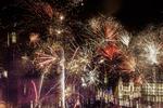 Nytårsvejr. Når raketterne natten til onsdag bliver skudt til vejrs for at markere indgangen til 2014, bliver det i tørvejr - og for de heldige danskere også under en klar stjernehimmel. - Foto: 